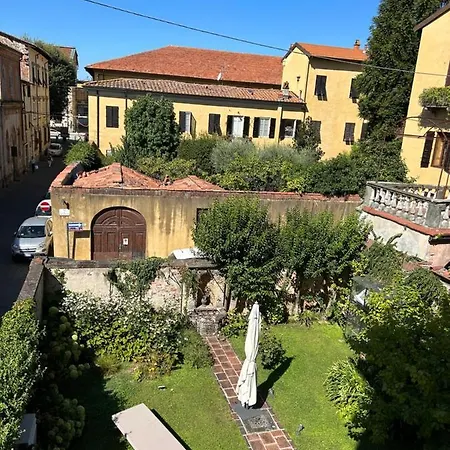 San Centro Storico Appartamento Lucca